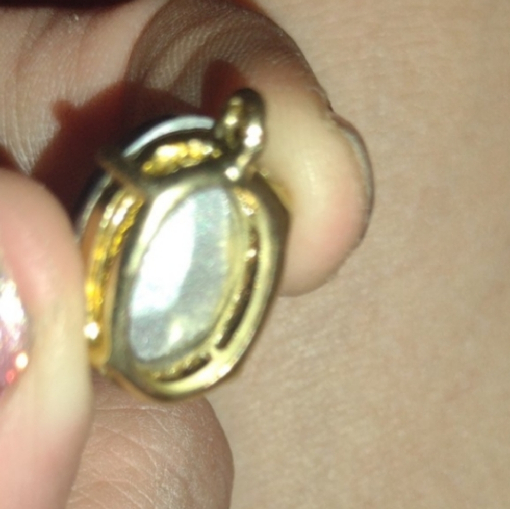 Pendant - Picture 2 of 3